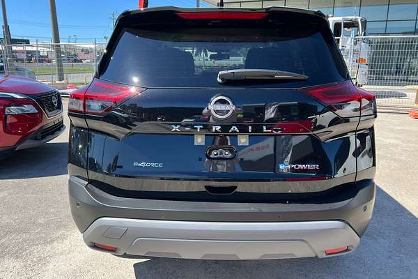 2025 Nissan X-TRAIL ST-L e-POWER T33