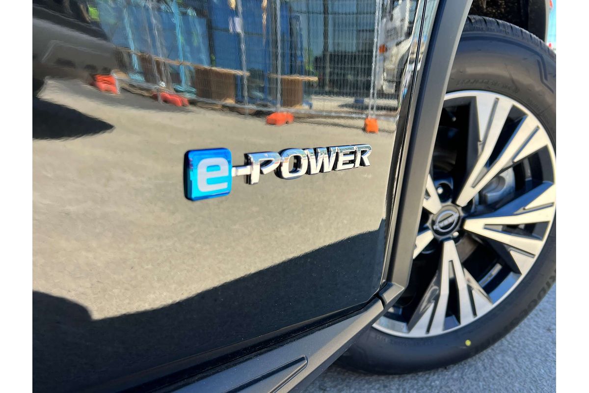 2025 Nissan X-TRAIL ST-L e-POWER T33