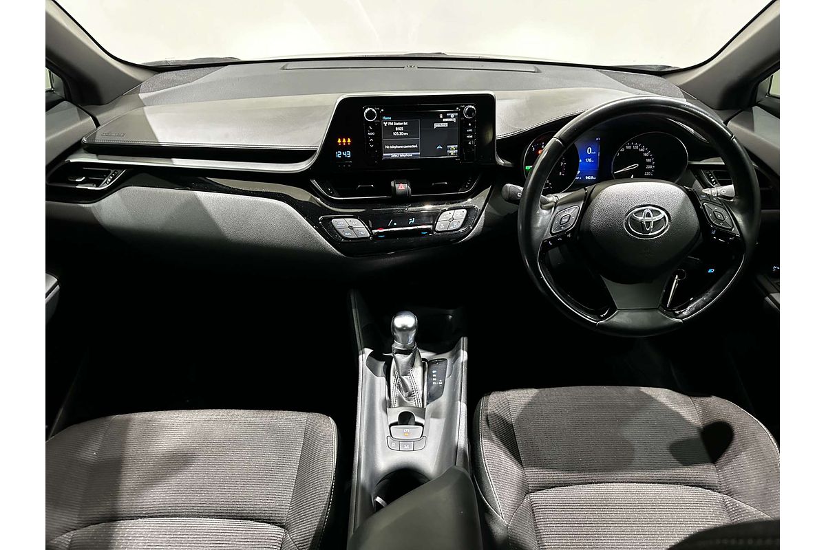 2019 Toyota C-HR  NGX10R