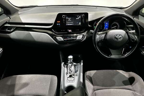 2019 Toyota C-HR  NGX10R