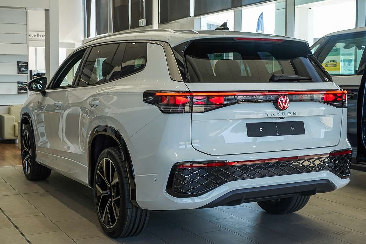 2025 Volkswagen Tayron 195TSI R-Line R4