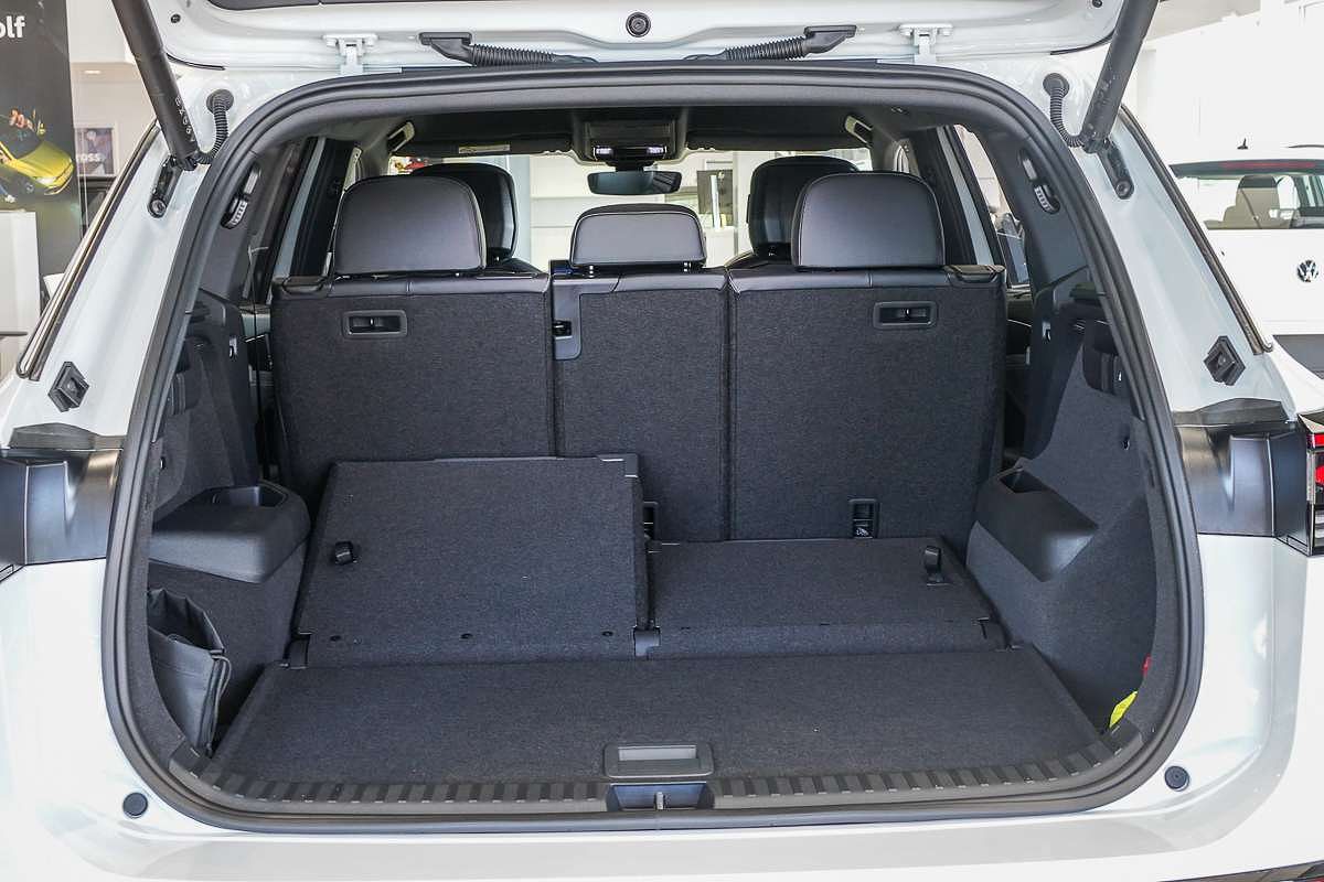 2025 Volkswagen Tayron 195TSI R-Line R4
