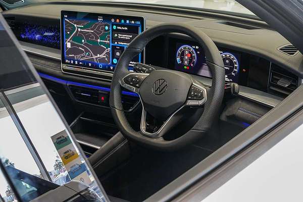 2025 Volkswagen Tayron 195TSI R-Line R4