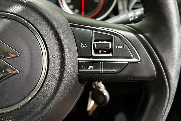 2017 Suzuki Swift GL AZ