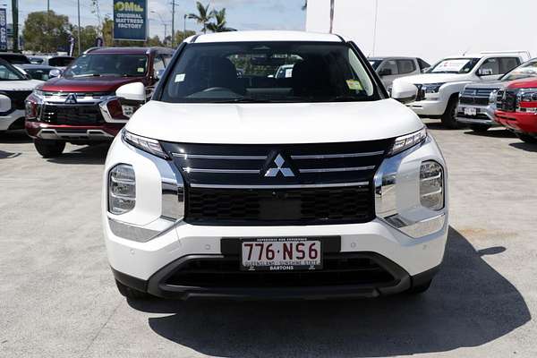 2025 Mitsubishi Outlander ES ZM