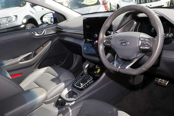 2020 Hyundai IONIQ Plug-in Premium AE.3