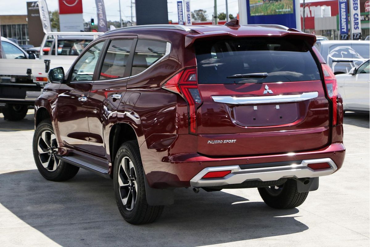 2024 Mitsubishi Pajero Sport GLS QG