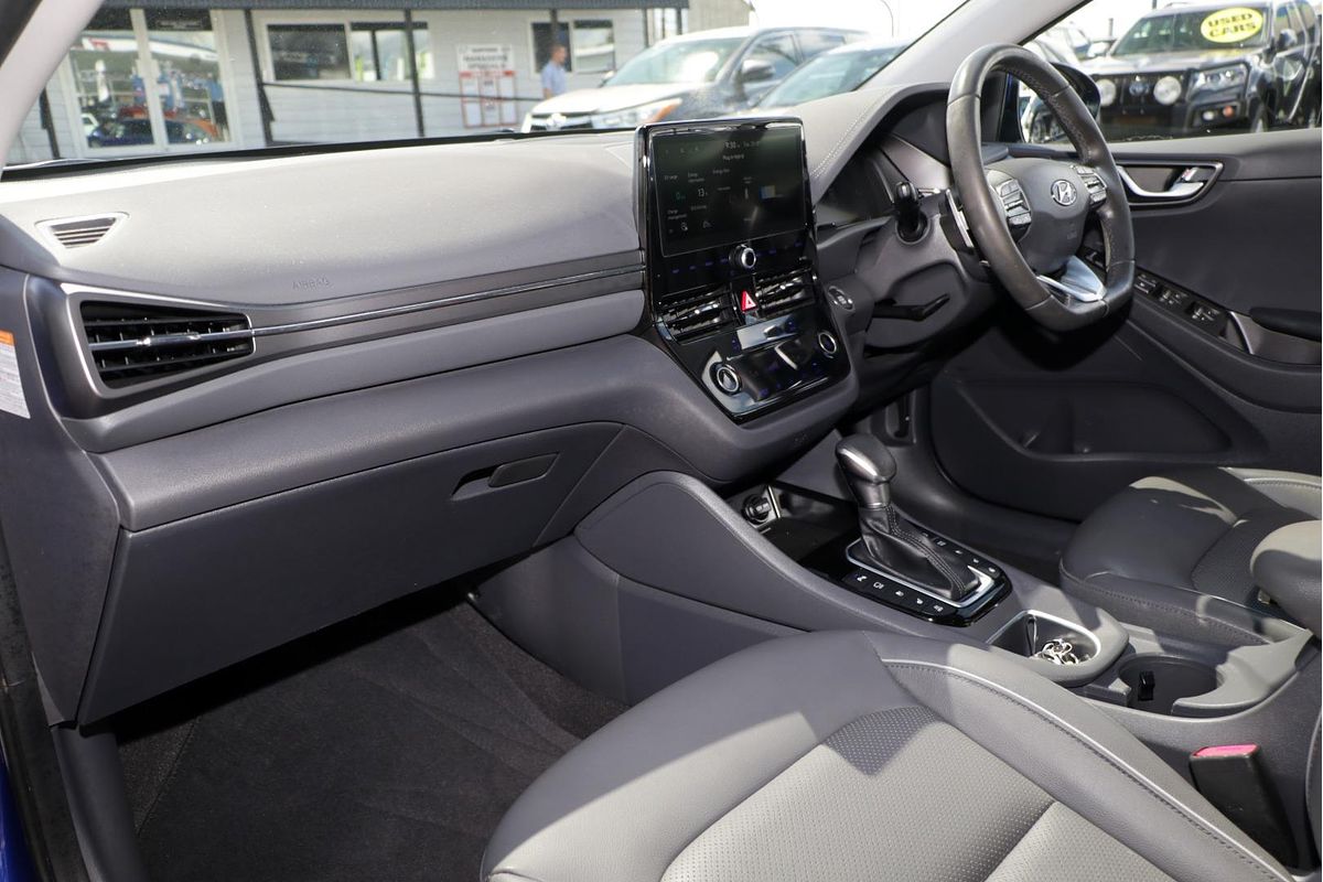 2020 Hyundai IONIQ Plug-in Premium AE.3
