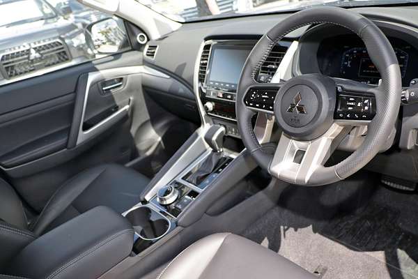 2024 Mitsubishi Pajero Sport Exceed QG