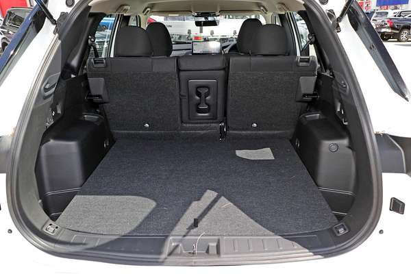 2025 Mitsubishi Outlander ES ZM