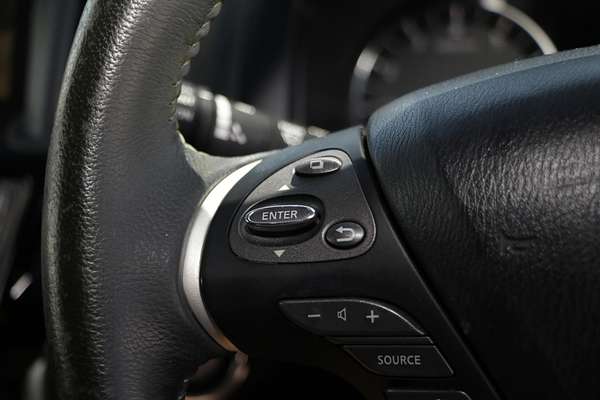2015 Nissan Pathfinder ST R52