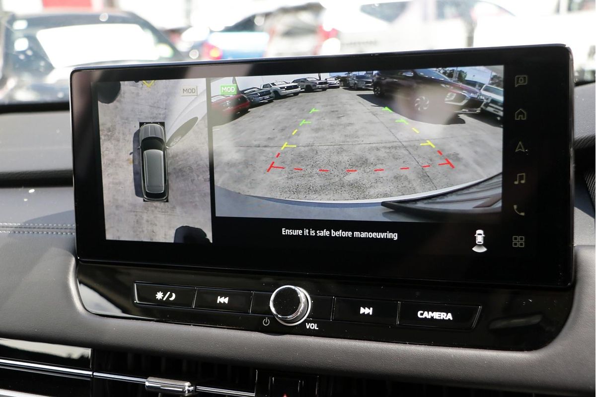 2025 Mitsubishi Outlander ES ZM