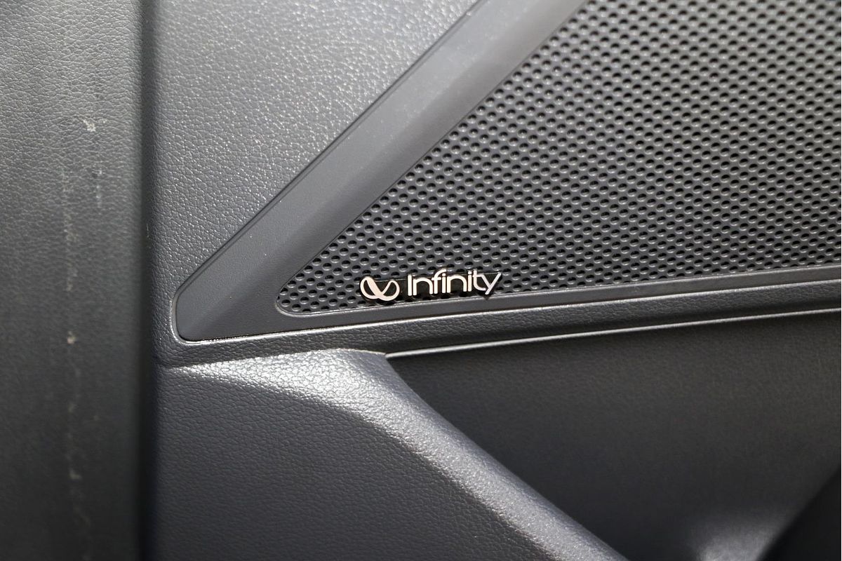 2020 Hyundai IONIQ Plug-in Premium AE.3