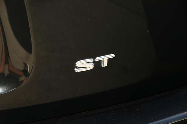2015 Nissan Pathfinder ST R52