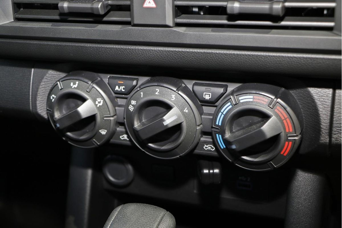 2025 Mitsubishi Triton GLX MV Rear Wheel Drive