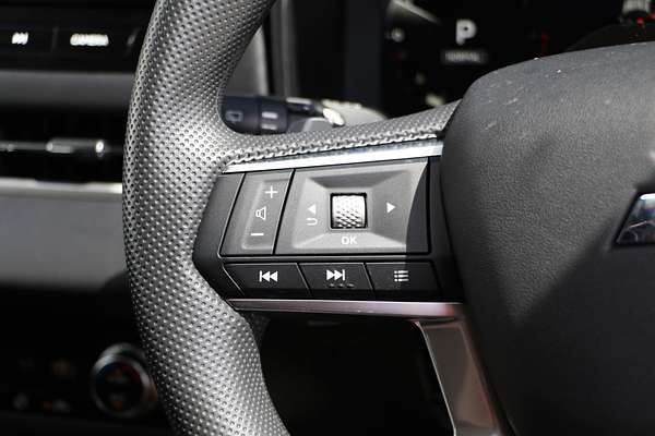 2025 Mitsubishi Outlander ES ZM