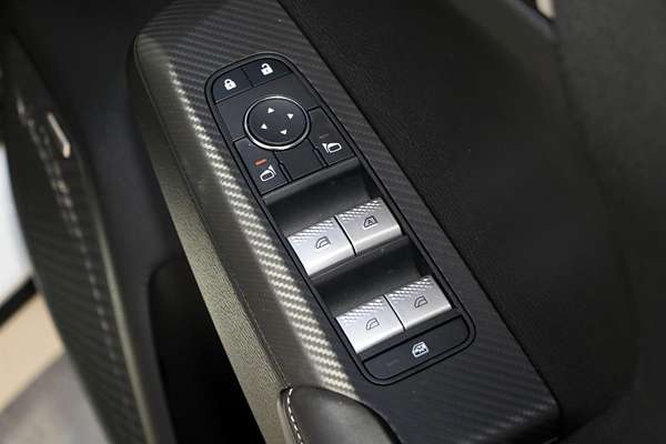 2025 Mitsubishi Outlander ES ZM