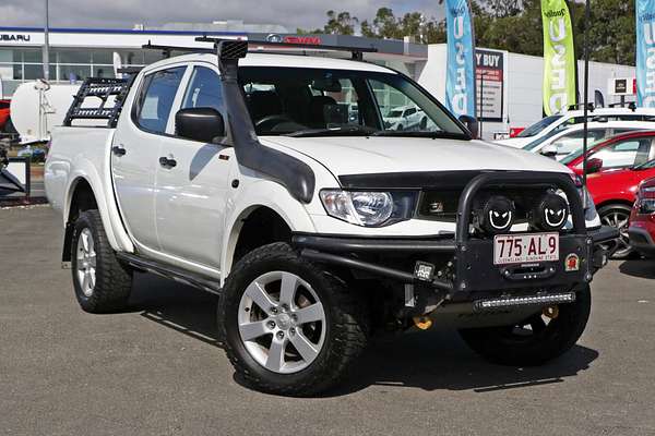 2014 Mitsubishi Triton GLX MN 4X4