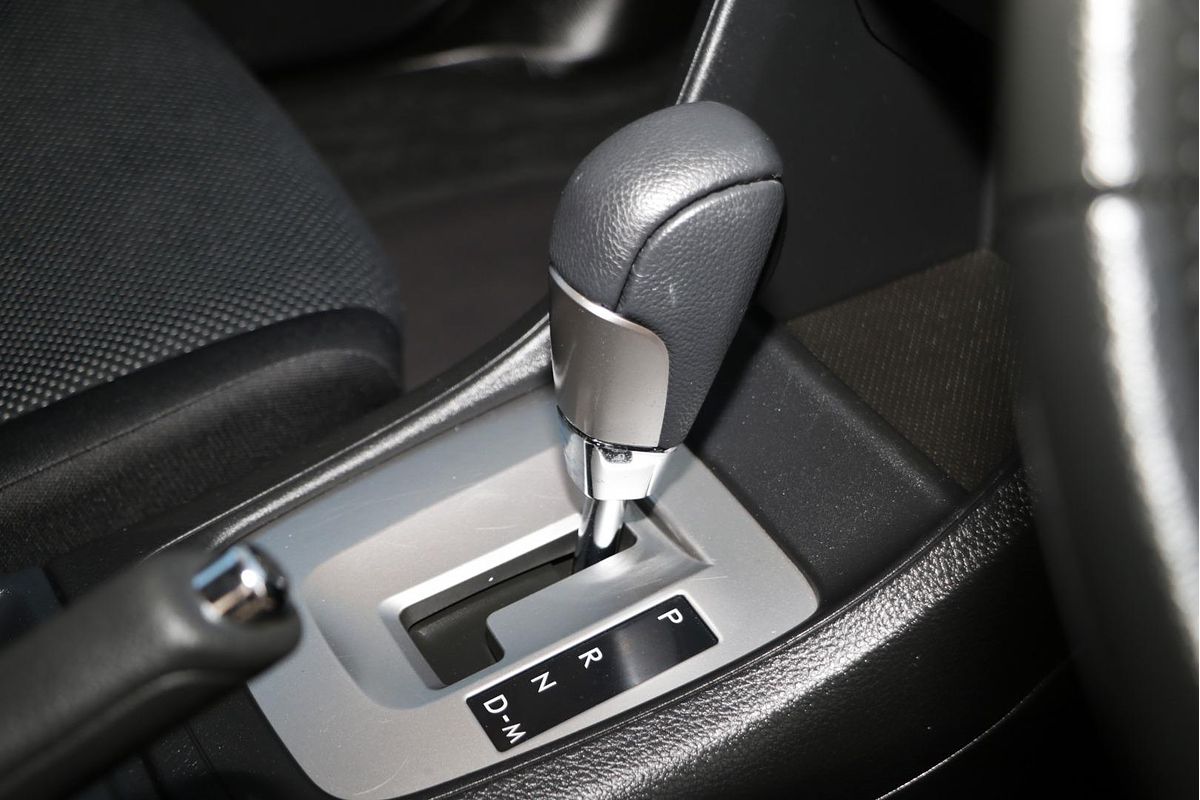 2014 Subaru XV 2.0i-L G4X