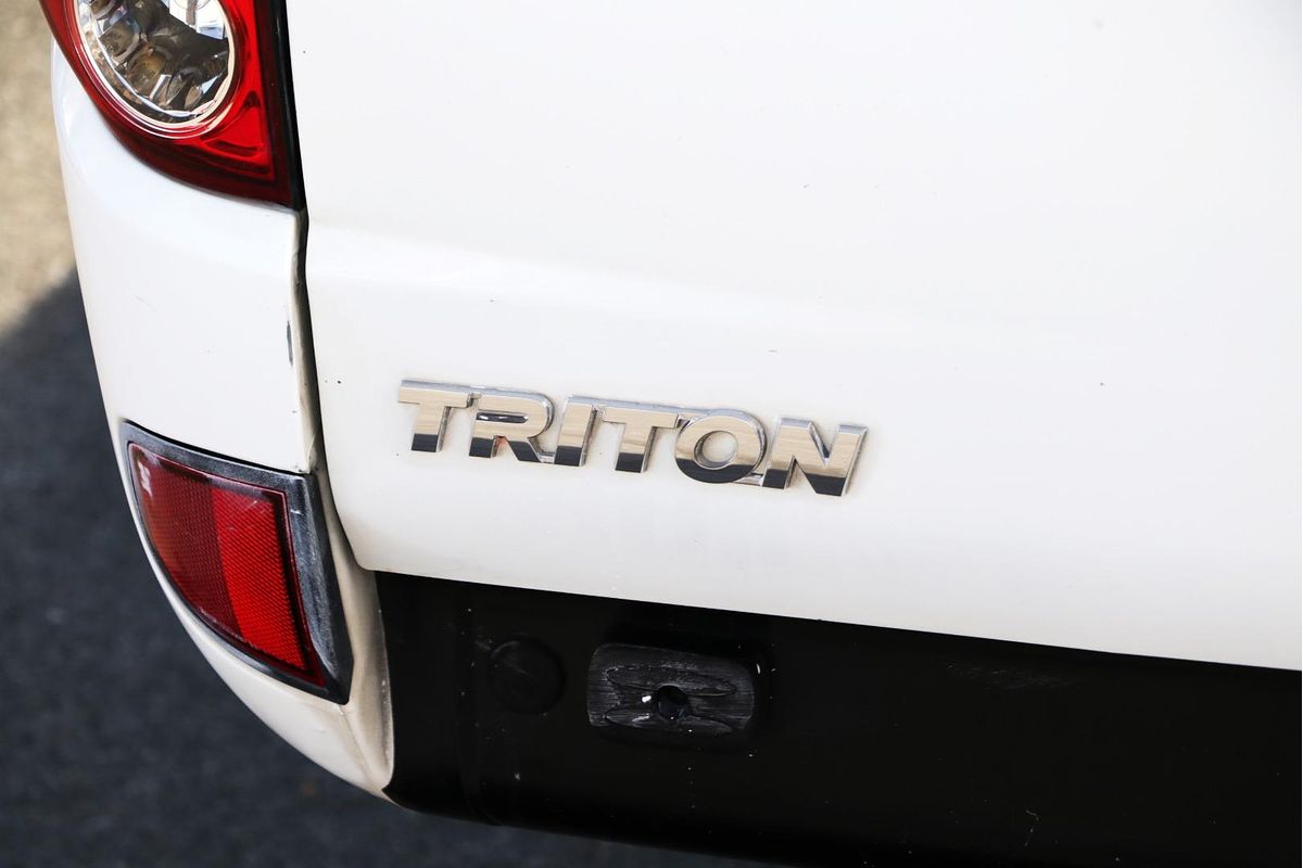 2014 Mitsubishi Triton GLX MN 4X4