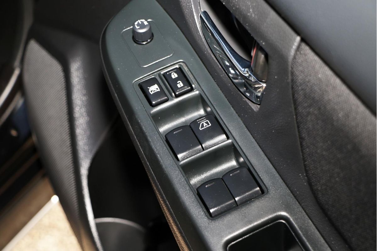 2014 Subaru XV 2.0i-L G4X