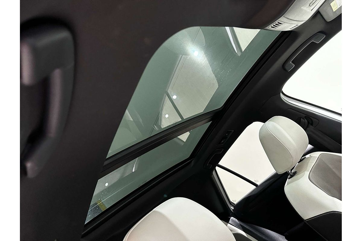 2020 Volkswagen T-Roc 140TSI Sport A11