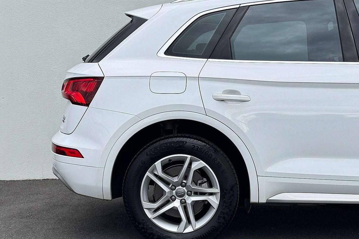 2018 Audi Q5 45 TFSI design FY