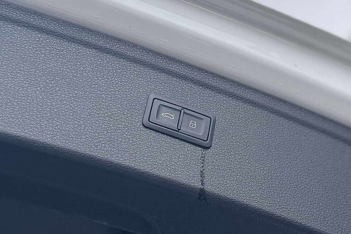 2018 Audi Q5 45 TFSI design FY