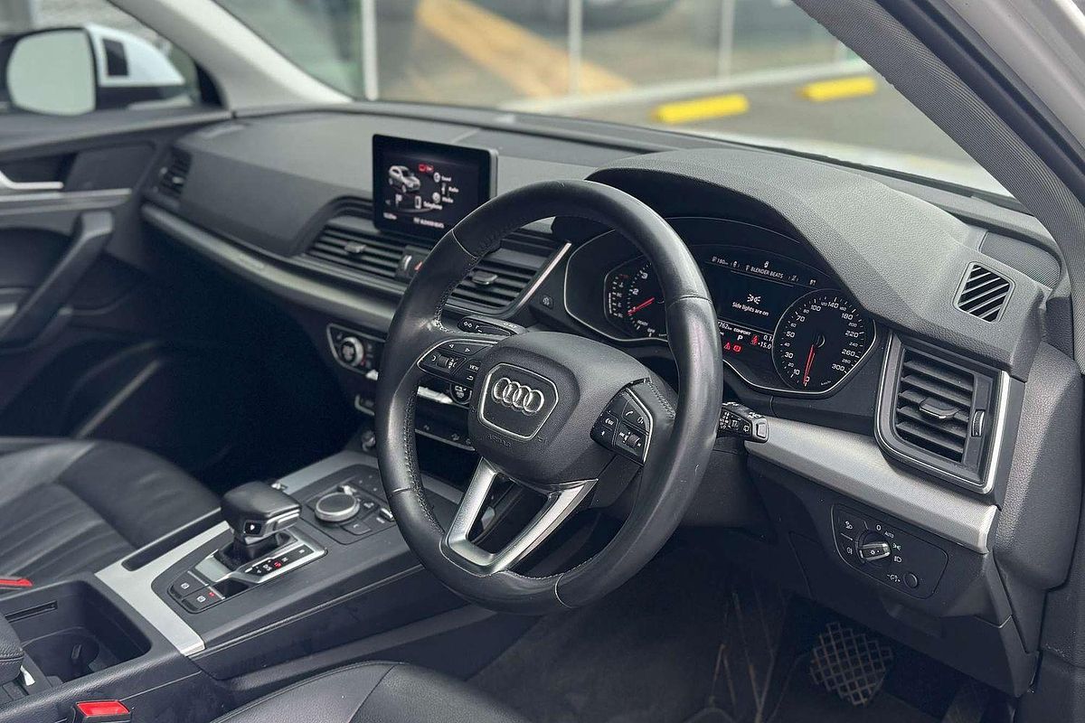 2018 Audi Q5 45 TFSI design FY