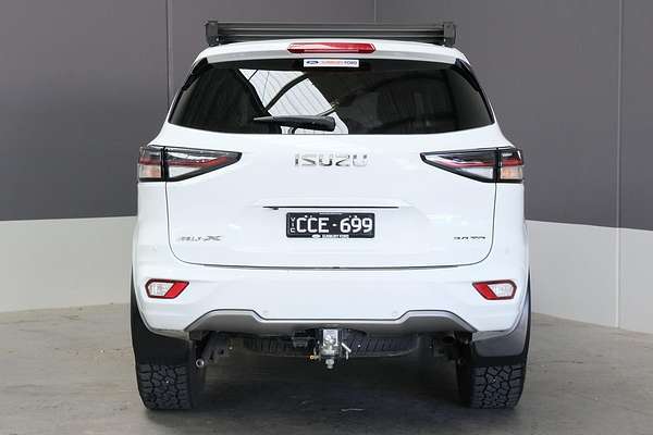 2022 Isuzu MU-X LS-T