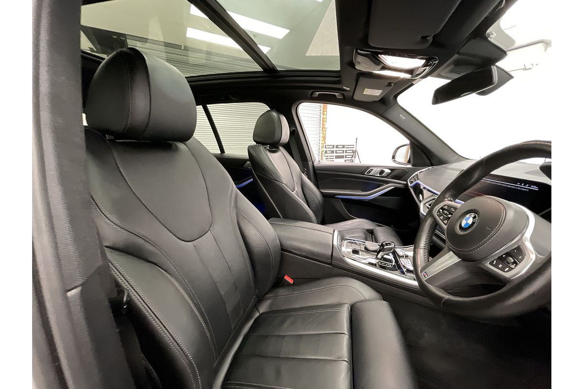 2022 BMW X5 xDrive40i M Sport G05