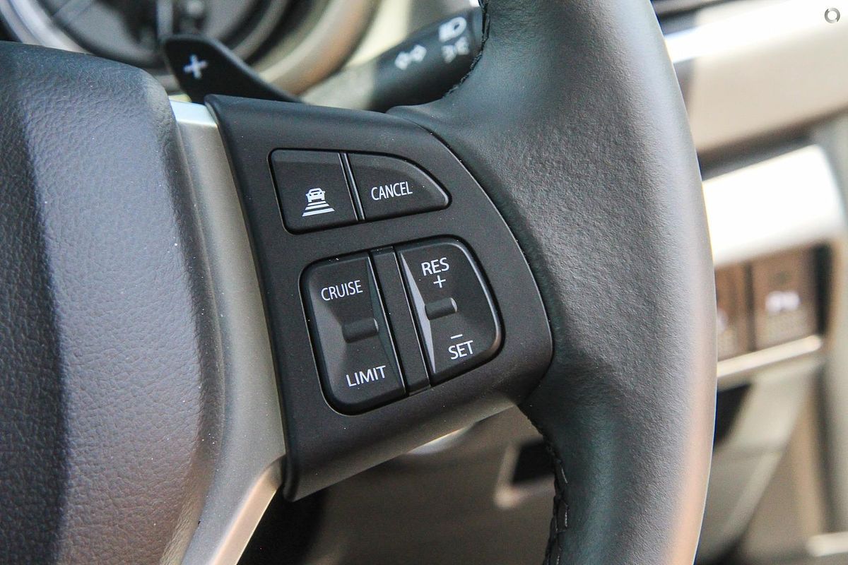 2025 Suzuki S-Cross JYB