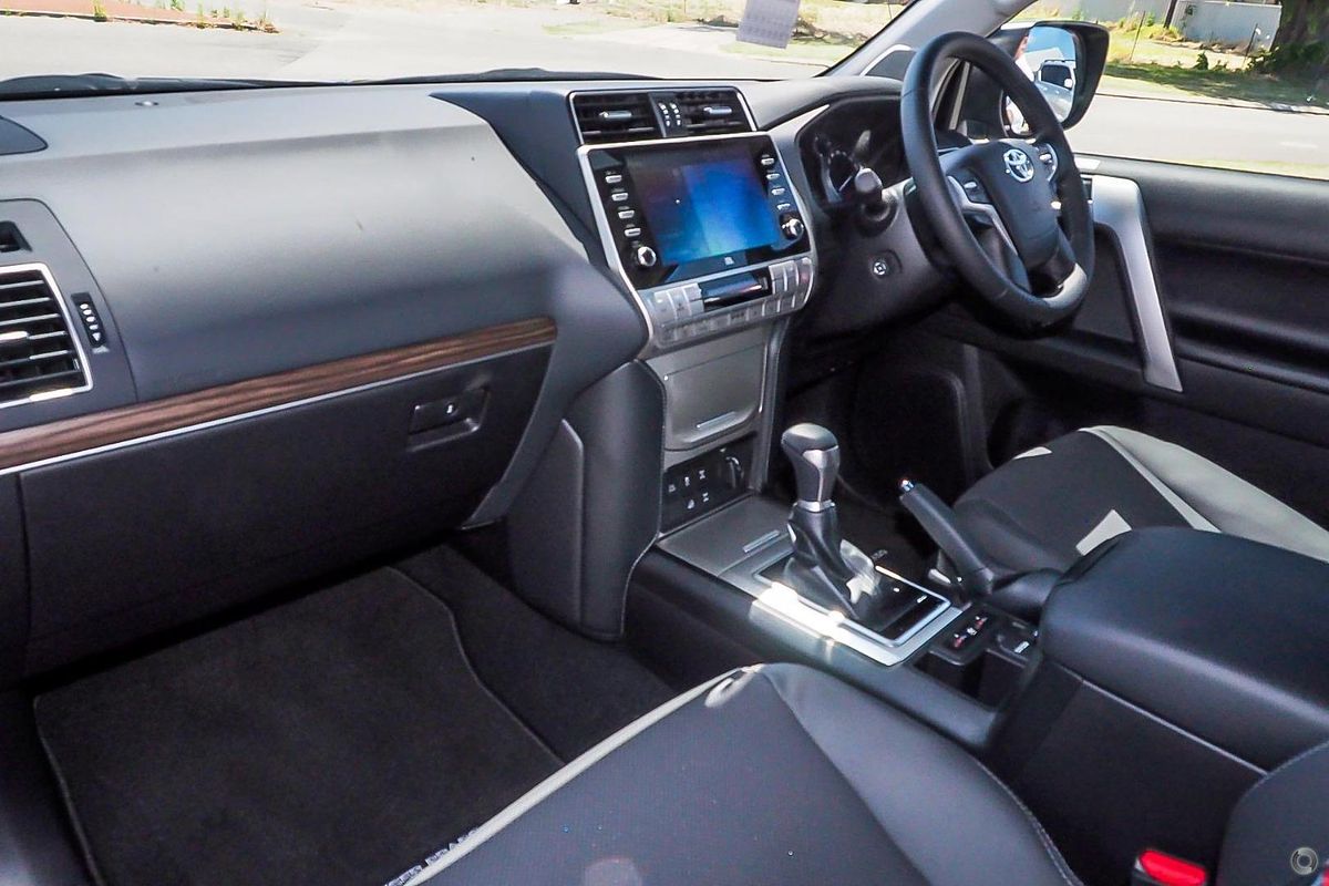 2023 Toyota Landcruiser Prado VX GDJ150R