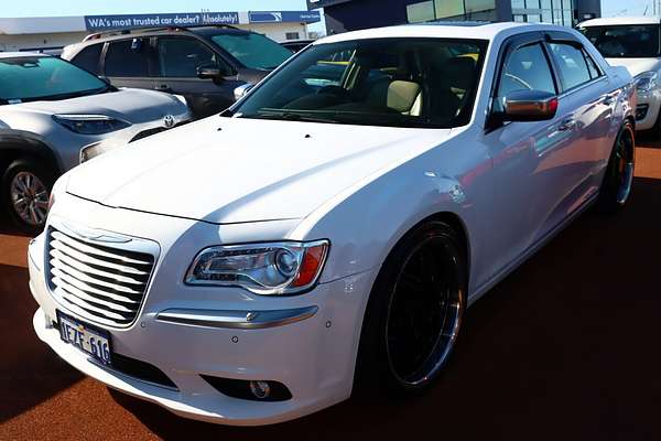 2013 Chrysler 300 C LX