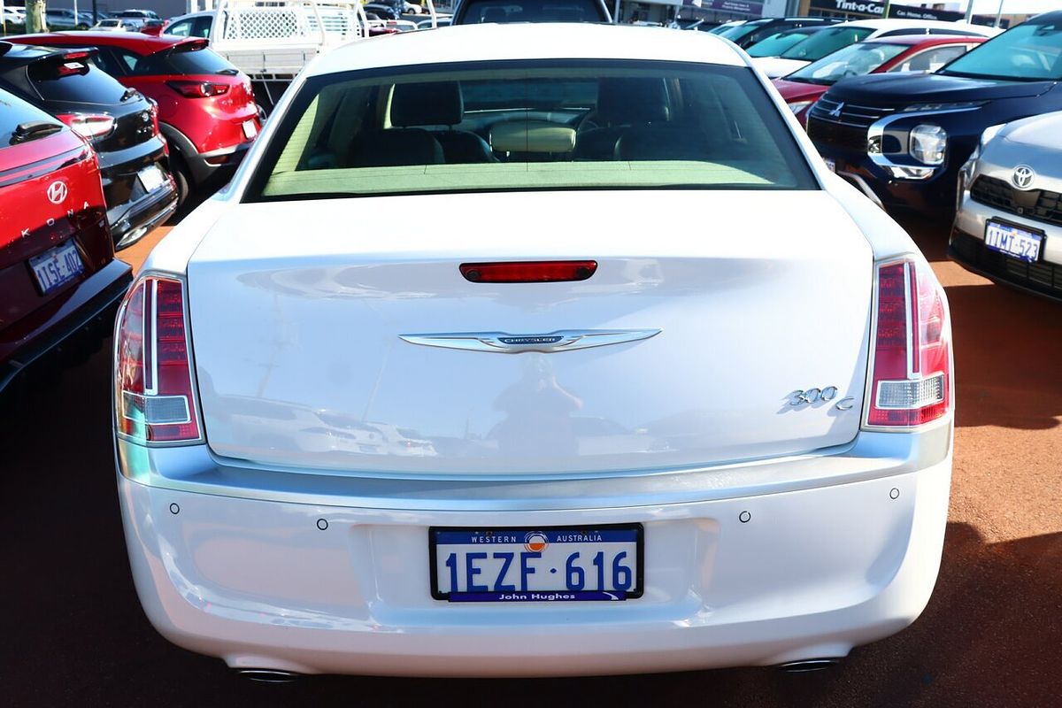 2013 Chrysler 300 C LX