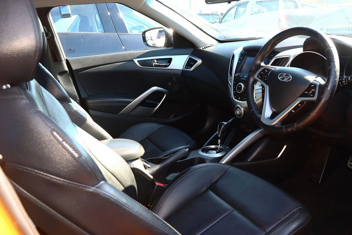 2013 Hyundai Veloster + FS3