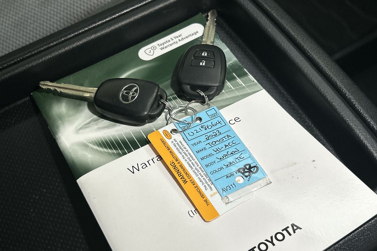 2023 Toyota Hiace GDH300R LWB