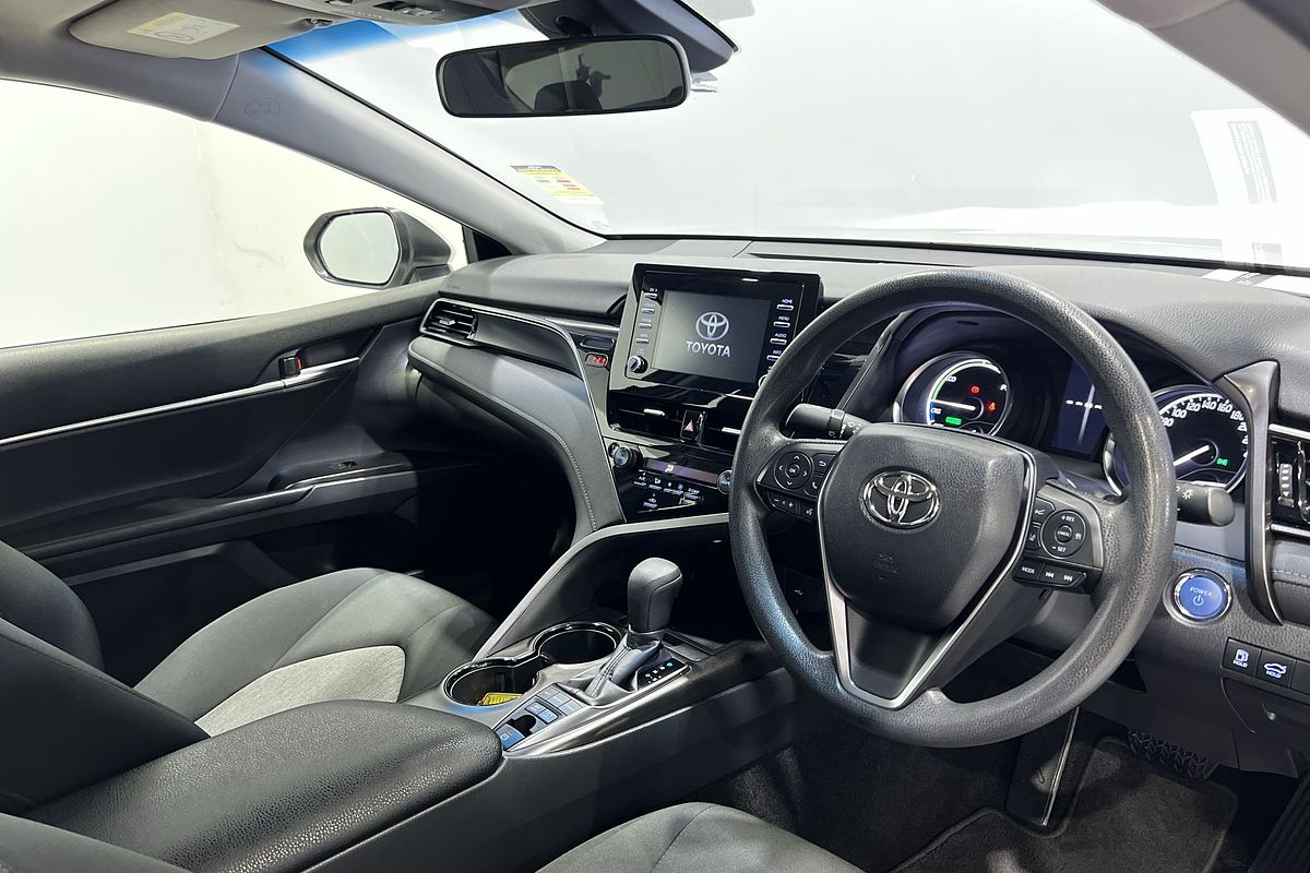 2024 Toyota Camry Ascent AXVH70R
