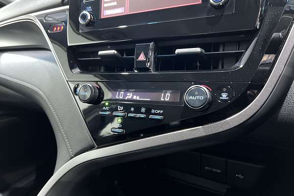 2024 Toyota Camry Ascent AXVH70R