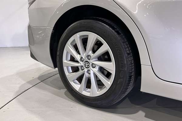 2024 Toyota Camry Ascent AXVH70R