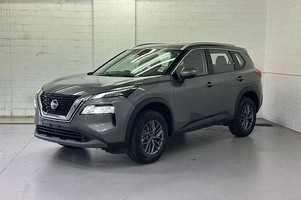 2025 Nissan X-TRAIL ST T33