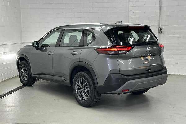 2025 Nissan X-TRAIL ST T33