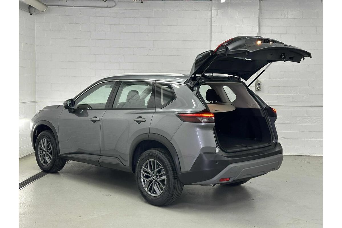 2025 Nissan X-TRAIL ST T33