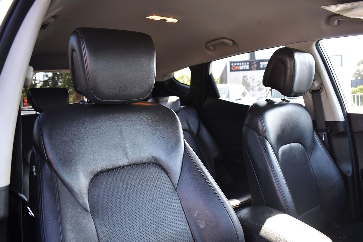 2017 Hyundai Santa Fe Active X DM3 Series II