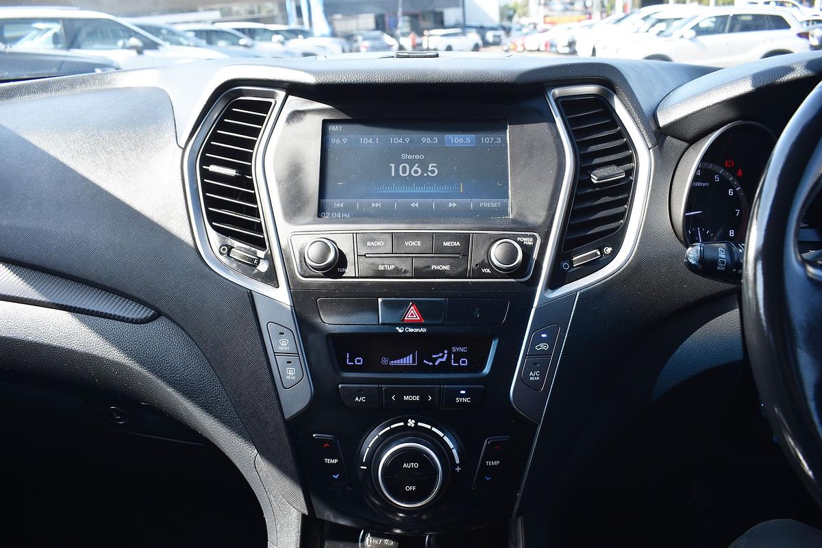 2017 Hyundai Santa Fe Active X DM3 Series II