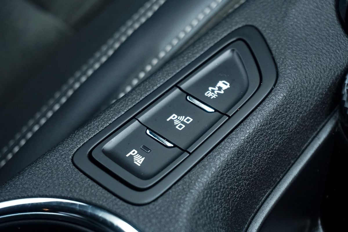 2013 Holden Commodore SV6 VF