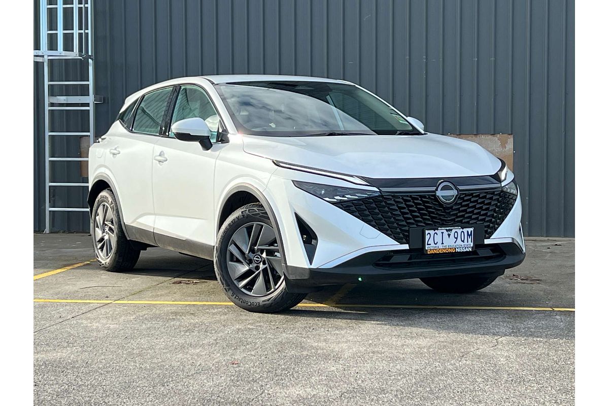 2024 Nissan QASHQAI ST J12