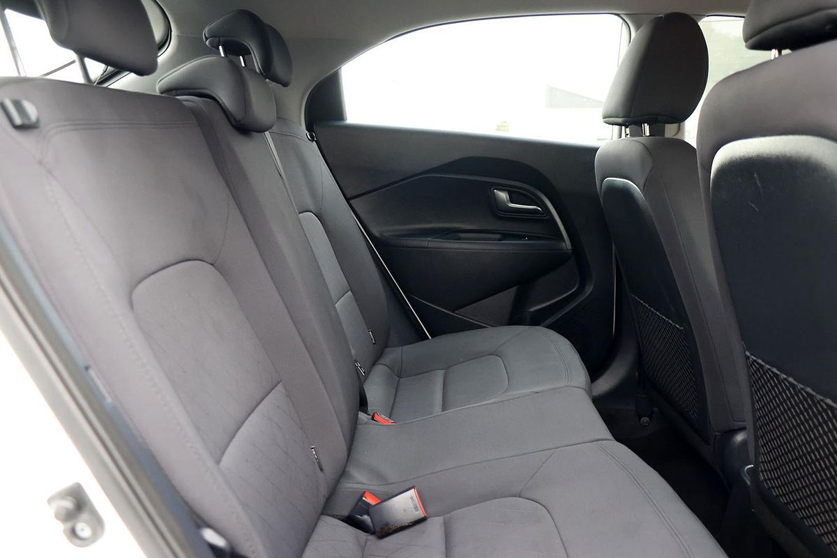 2016 Kia Rio S UB