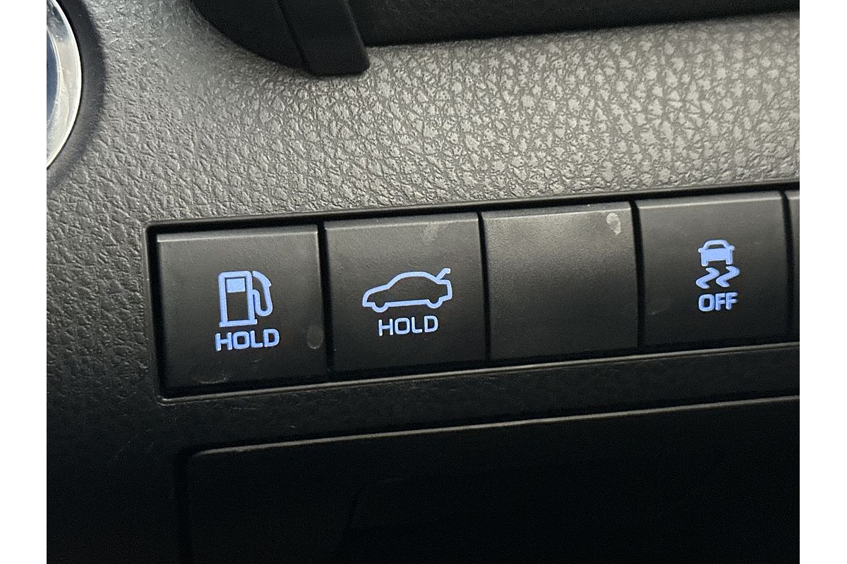 2024 Toyota Camry Ascent AXVH70R