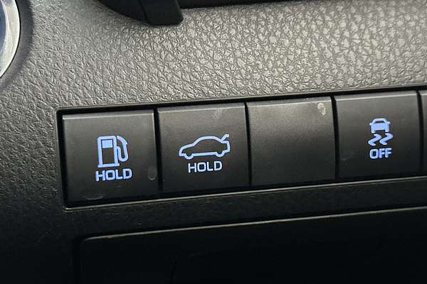 2024 Toyota Camry Ascent AXVH70R